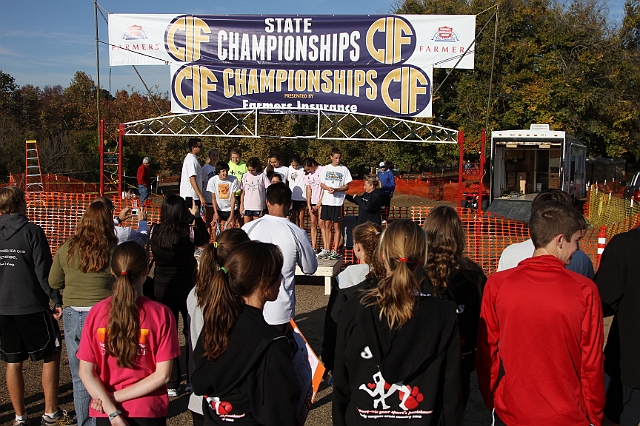 2010CIF XC Fri-0004.JPG - 2010 California CIF Cross Country Championships, Woodward Park, Fresno, California